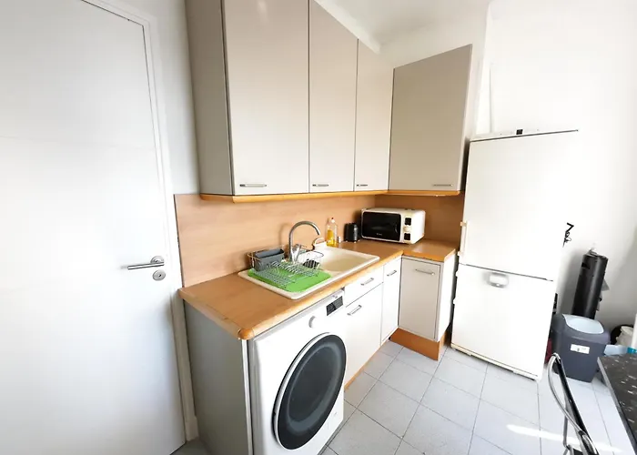 Centre With Air Conditionner * אנטיב